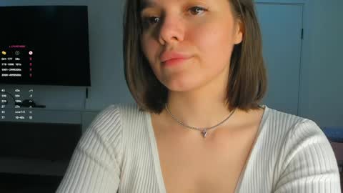 Laura online show from 04.15.26