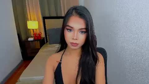 Snapshot of heyitsafira chatting on 06.26.26 SAFIRA 3 online show from 06.26.26