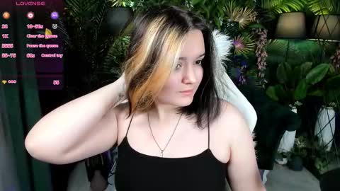 Amazing Mary  online show from 11.11.25