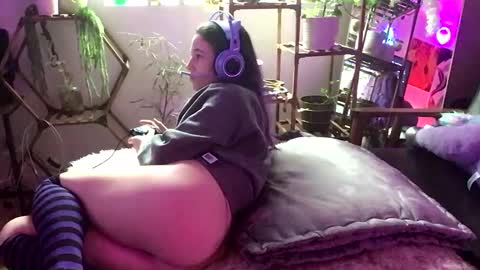 FlexieFae online show from 01.02.25