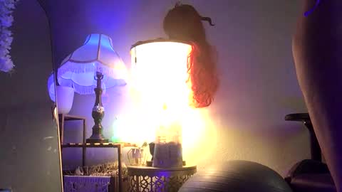 FlexieFae online show from 02.04.25