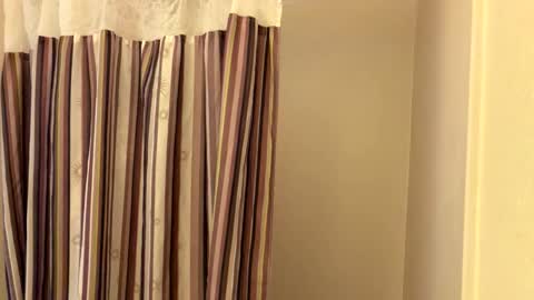 FlexieFae online show from 02.04.26