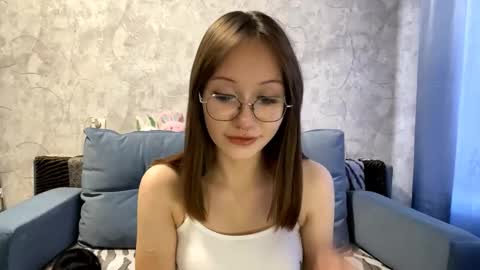 Snapshot of heytomato chatting on 10.21.25 Im Alice since birth online show from 10.21.25