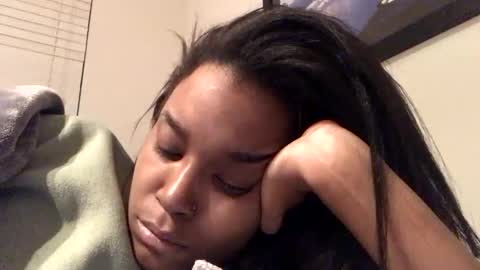 heyyou301990 online show from 11.20.25