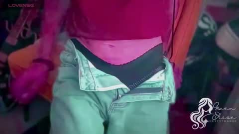 Gwen Elise online show from 11.11.25