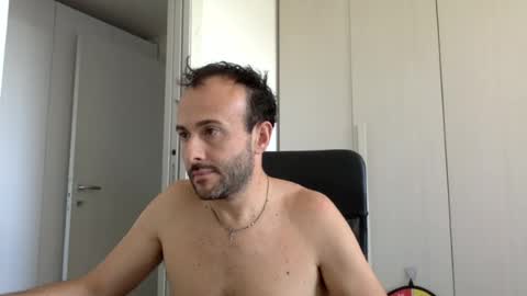 Snapshot of hhombre chatting on 07.02.26 hhombre online show from 07.02.26