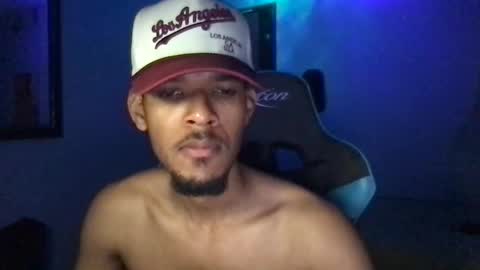 hhotcrazy online show from 10.13.25