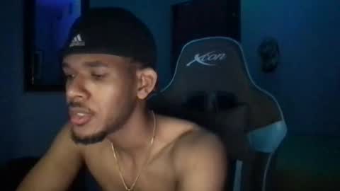 hhotcrazy online show from 10.22.25