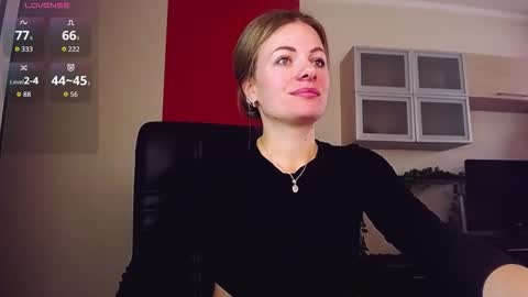 Lina online show from 10.23.25