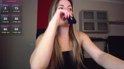 Lina online show from 11.30.25