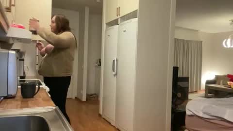 hichemlacoste333 online show from 10.18.25