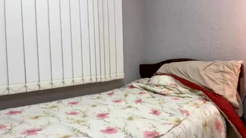 highnightz online show from 04.18.26