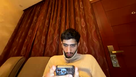 Snapshot of hihi9697 chatting on 02.14.26 hihi9697 online show from 02.14.26