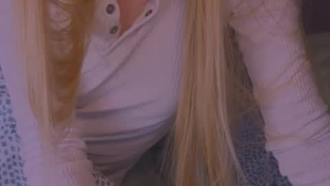 Chloe online show from 02.13.25