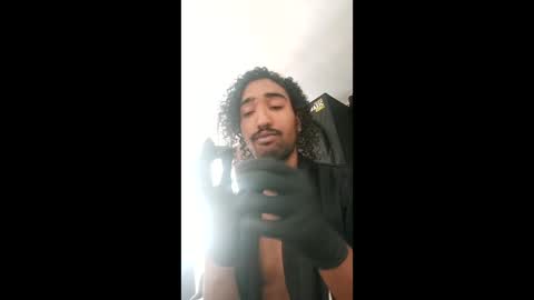 Snapshot of hikarascastle chatting on 04.16.26 hikarascastle online show from 04.16.26