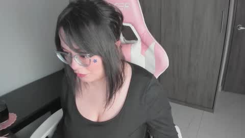 hikaru_arimura online show from 11.20.25