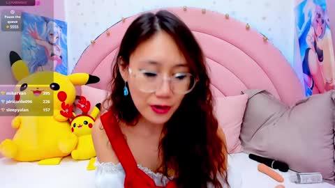 Snapshot of hikori_ chatting on 01.09.25 Hikori online show from 01.09.25