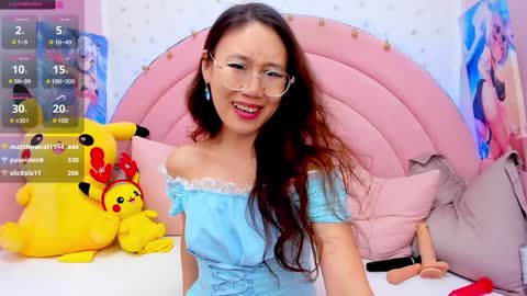 Snapshot of hikori_ chatting on 01.18.25 Hikori online show from 01.18.25