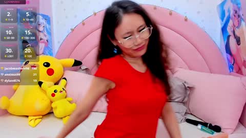 Snapshot of hikori_ chatting on 01.22.25 Hikori online show from 01.22.25