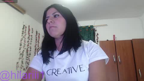 hilaril18 online show from 04.11.26