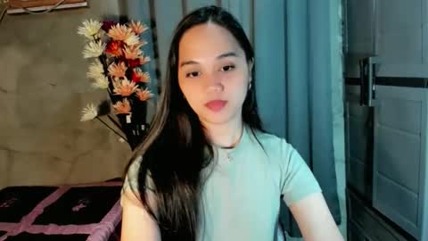 hilarymolly online show from 02.06.26