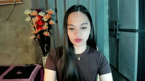 hilarymolly online show from 02.22.26