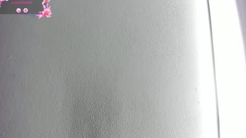 Hilary Thomsom online show from 12.17.25