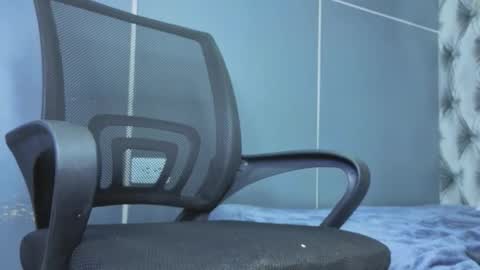  Hillary  online show from 10.24.25