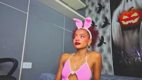  Hillary  online show from 10.29.25