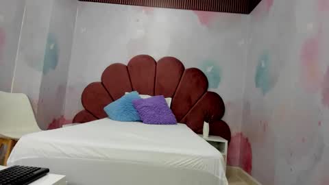 Hillary  online show from 03.15.26