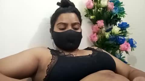 himuhimu22 online show from 03.10.25