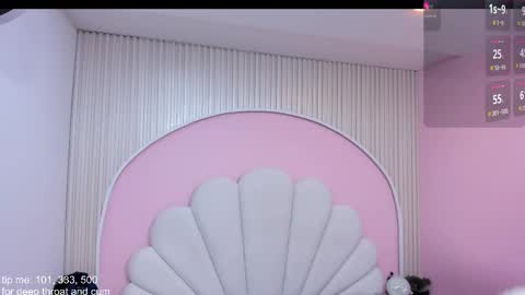 hinata_dolly online show from 11.18.25