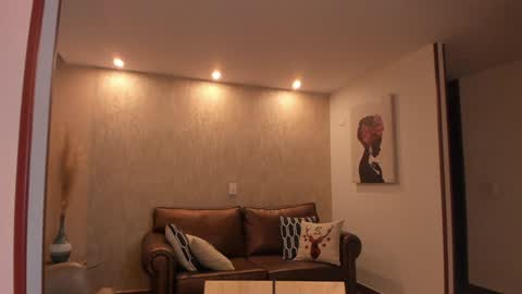 Hinnata online show from 01.30.25