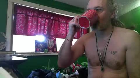 Snapshot of hippiedad333 chatting on 02.20.26 hippiedad333 online show from 02.20.26