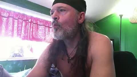 hippiedad333 online show from 03.17.26