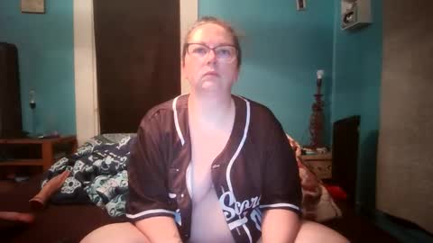 Bella online show from 11.27.25