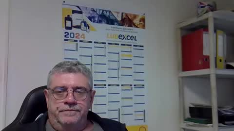 Snapshot of hippopotame17 chatting on 12.09.24 hippo online show from 12.09.24