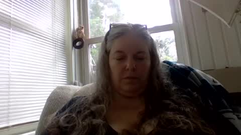 Snapshot of hippysnewhere chatting on 06.29.26 hippysnewhere online show from 06.29.26