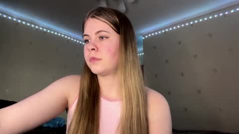 I am Amy ntmu Lets hit 10 Thumbs Up together online show from 03.27.26