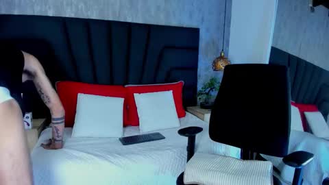 Hisoka online show from 10.31.25