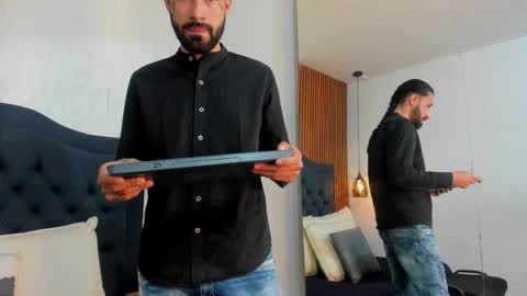 Hisoka online show from 02.10.26