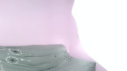 hiyakasudere_ online show from 12.18.25