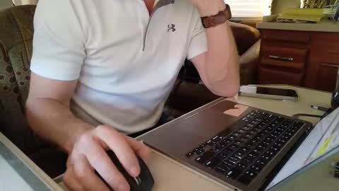 Snapshot of hnic9999 chatting on 11.14.25 Nick online show from 11.14.25