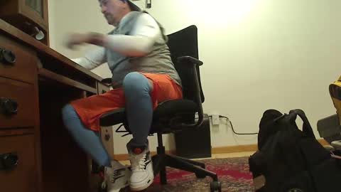 Snapshot of hockeybud chatting on 10.07.25 Rick online show from 10.07.25