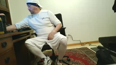 Snapshot of hockeybud chatting on 04.12.26 Rick online show from 04.12.26