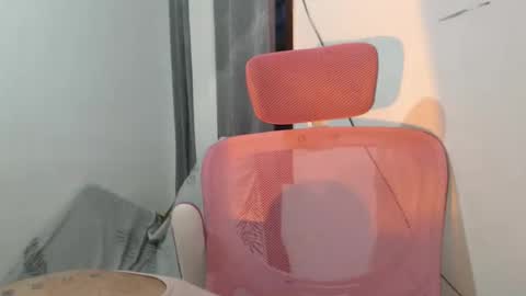 Lesley3 online show from 04.09.26