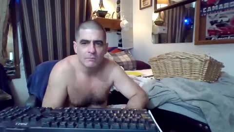 Snapshot of hoglegg99384194 chatting on 12.25.24 hoglegg99384194 online show from 12.25.24