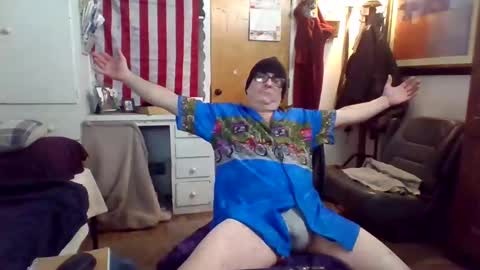 Snapshot of hoglegg99384194 chatting on 01.21.25 hoglegg99384194 online show from 01.21.25