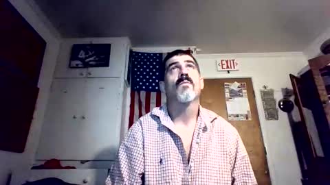 Snapshot of hoglegg99384194 chatting on 10.06.25 hoglegg99384194 online show from 10.06.25