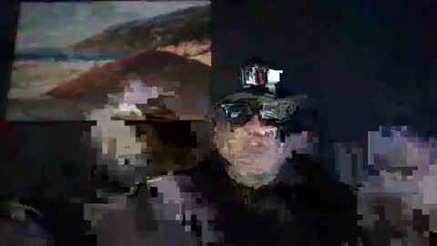 Snapshot of holden_minutz chatting on 02.11.26 holden_minutz online show from 02.11.26